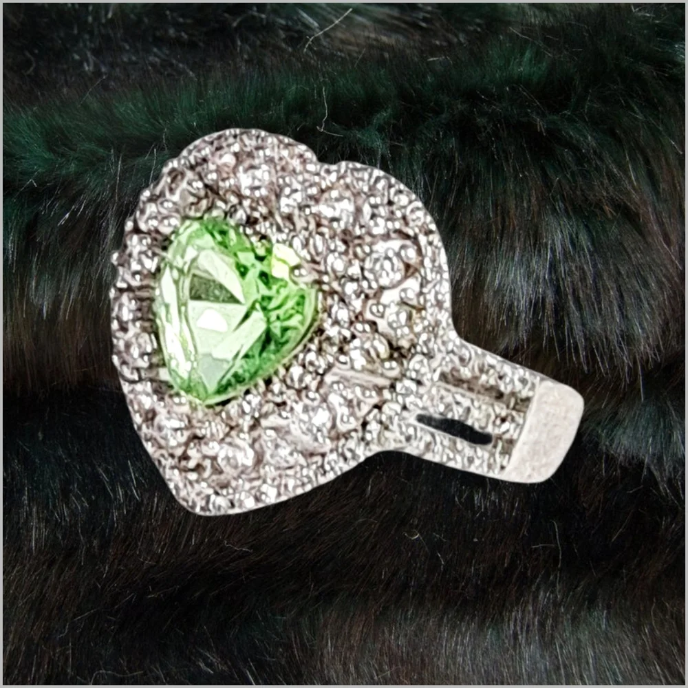 Heart Shaped Trillion Cuf Natural Peridot & White Topaz Halo Silver Ring Size 8.
